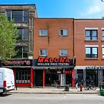 Unique Space Famed St Laurent Blvd Very Walkable